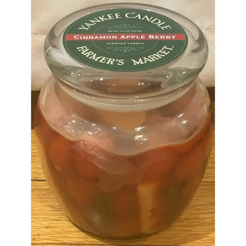 New Yankee Candle Farmer's Market Cinnamon Apple Berry 15.5 oz